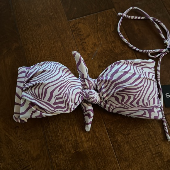 Skatie Bikini Set - Picture 4 of 7